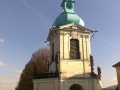 Práce na zvonici kostela v Horní Polici